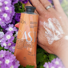Swatch de Sunny69 : CASTANHA HANDCREME EKOS, Natura Brasil
