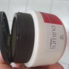 Swatch de douda_dbana : REGENERIERENDE MASKE FÜR GESCHÄDIGTES HAAR LUMINA, Natura Brasil
