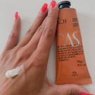 Swatch de M.J. : CASTANHA HANDCREME EKOS, Natura Brasil