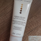 Swatch de Nadou01580 : Gommage Corps Éclat, Nuhanciam