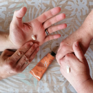 Swatch de mguendling : CASTANHA HANDCREME EKOS, Natura Brasil