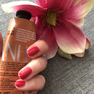 Swatch de Olivia Anouk : CASTANHA HANDCREME EKOS, Natura Brasil