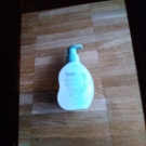 Swatch de Vanillieschnitte : BABY-WASCHGEL 2 IN 1 MAMAE E BEBE, Natura Brasil