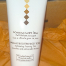 Swatch de Diallo : Gommage Corps Éclat, Nuhanciam