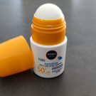 Swatch de virginie52210 : Nivea D'un Kids Sensitive Roll-on sans parfum 50, Nivea