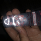 Swatch de Mademoiselle May Beauty : Crème Mains Karité, L'Occitane