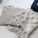 Swatch de Ambre33 : Boites de 3 Lingettes démaquillantes lavables double face, Le Petit Carré Français