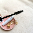 Swatch de Pinezoe : Mascara Volumateur, Eye Care Cosmetics