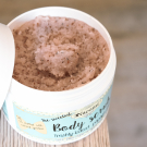 Swatch de Mathildesdiary_ : Gommage au Sucre Nacomi, MY Maquillage