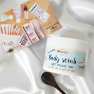 Swatch de Les bons plans de Noa : Gommage au Sucre Nacomi, MY Maquillage