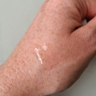 Swatch de Gabhy : Soin hydratant - Essence d'Hydratation Aqua Réotier, L'Occitane