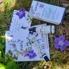 Swatch de Grenouille du sud : Sérum Botanique Booster Éclat Anti-Taches - Perfect Pisum, Saeve