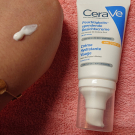 Swatch de Amrln : Créme Hydratante visage SPF25, CeraVe