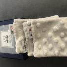 Swatch de mlle_zaza : Boites de 3 Lingettes démaquillantes lavables double face, Le Petit Carré Français