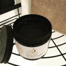 Swatch de Ksandra8 : Savon noir à l'huile d'olive et eucalyptus, Nectarome