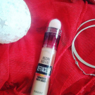 Swatch de kaylaka1 : Instant Anti Age l'Effaceur Yeux, Maybelline New York