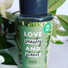 Swatch de kaylaka1 : Love beauty and planet, Unilever