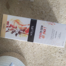 Swatch de une.fille.dans.la.prairie : PRENDS SOIN DE MOI !, VELD'S