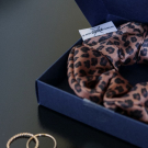 Swatch de Madebybeauties : Chouchous 100% Fabriqué en France, Le Petit Carré Français