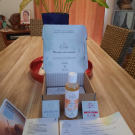 Swatch de likzo : EAU MICELLAIRE SOIN DÉMAQUILLANT VISAGE & YEUX, Mademoiselle Agathe