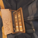 Swatch de charlinelassalle : Naked 2  Basics Palette, Urban Decay