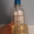 Swatch de ELLA : Atoderm Huile de douche, Bioderma