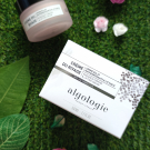 Swatch de Melmkup : Crème du Rivage - Crème Éclat Raffermissante & Liftante, Algologie