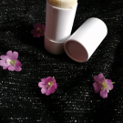 Swatch de Lafamillefeerique : Déodorant Solide Stick Litchi Rose, Marilou Bio