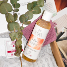 Swatch de It's Blossom Tea : EAU MICELLAIRE SOIN DÉMAQUILLANT VISAGE & YEUX, Mademoiselle Agathe