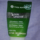 Swatch de Terra Dina : Nettoyant Exfoliant Quotidien Anti-pollution Detox Elixir Jeunesse, Yves Rocher