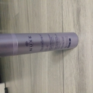 Swatch de Sabetnico : Nuxellence Jeunesse Soin Anti-Age Rechargeur Jeunesse et Lumière, Nuxe