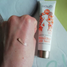 Swatch de Tamao : Crème solaire SPF50 Ma Protection Joli Teint, Omum