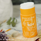 Swatch de Natieak : Stick Solaire Minéral SPF50  Zéro Déchet, Marilou Bio
