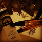 Swatch de faiza : EYE MAGIC LIFT, Veld's