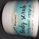 Swatch de Sndr Fntn : Gommage au Sucre Nacomi, MY Maquillage