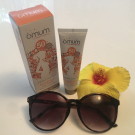 Swatch de Chryssy : Crème solaire SPF50 Ma Protection Joli Teint, Omum