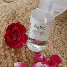 Swatch de Fofia18 : L'Eau Micellaire à l'Eau Florale de Rose et de Bleuet bio, Marilou Bio