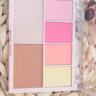 Swatch de Fofia18 : 60 Palettes pour le Teint, BYS