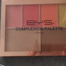 Swatch de CINDYDLS : 60 Palettes pour le Teint, BYS
