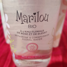 Swatch de perseval : L'Eau Micellaire à l'Eau Florale de Rose et de Bleuet bio, Marilou Bio