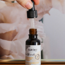 Swatch de Madebybeauties : Sérum Botanique Bouclier Détox Anti-Oxydant, Saeve