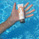 Swatch de Dixsept_avril : Crème solaire SPF50 Ma Protection Joli Teint, Omum