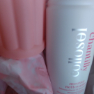 Swatch de ajuliette592 : Chantilly nettoyante Collosol, Collosol