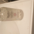 Swatch de mistigrinette : L'Eau Micellaire à l'Eau Florale de Rose et de Bleuet bio, Marilou Bio