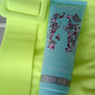 Swatch de tonita : Gel jambes légères L'Envolée d'Omum, Omum