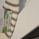 Swatch de Laura bastianelli : SAVON PAMPLEMOUSSE PURIFIANT & APAISANT, Mademoiselle Agathe