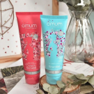 Swatch de It's Blossom Tea : Soin galbant et tonifiant Le Coach Fermeté, Omum
