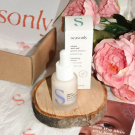 Swatch de It's Blossom Tea : Sérum Anti-soif, Seasonly