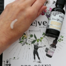 Swatch de lessecrets : Sérum Botanique Bouclier Détox Anti-Oxydant, Saeve