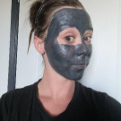 Swatch de Khloé59 : MASQUE DÉSINCRUSTANT AU CHARBON ACTIF, Mademoiselle Agathe